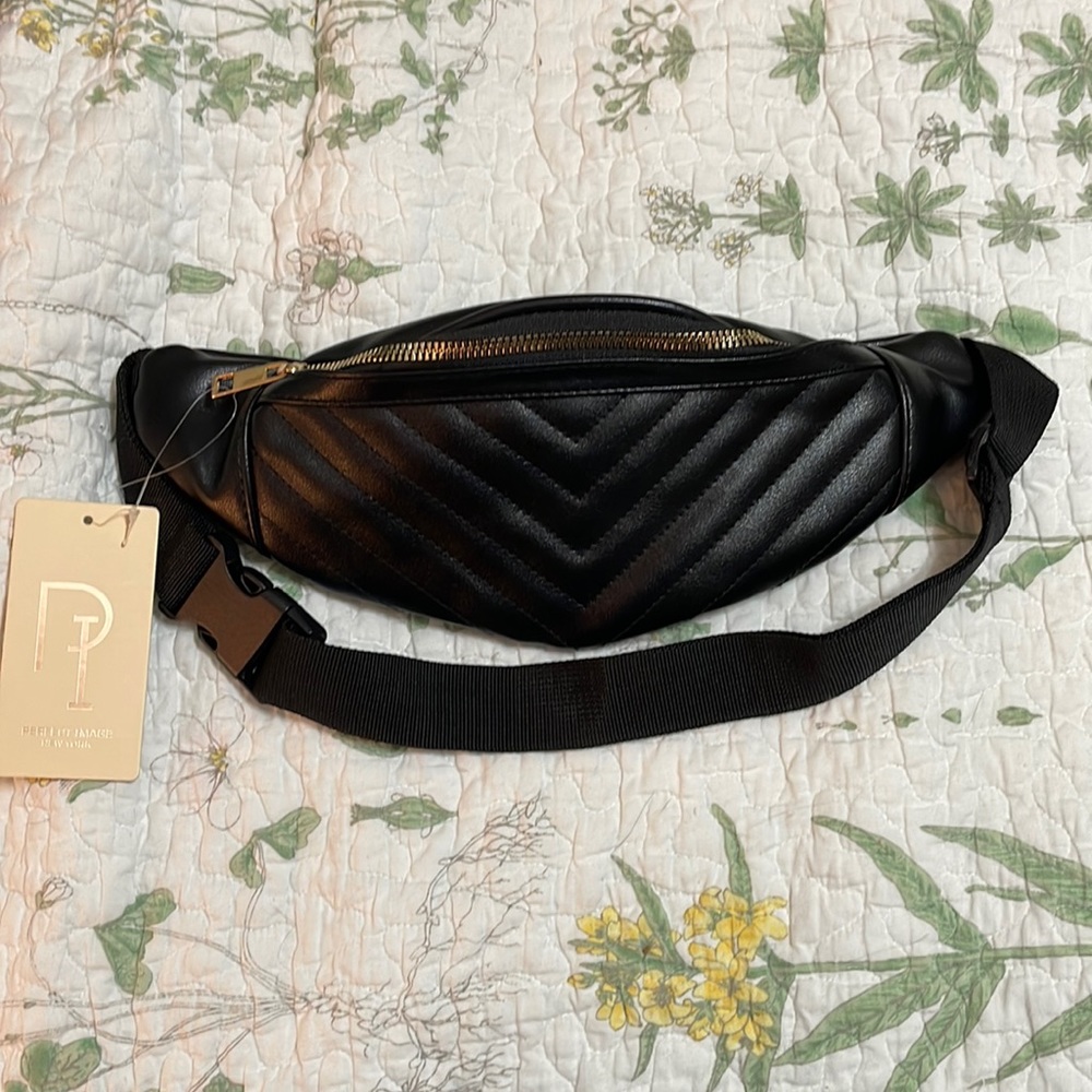 Perfect Image Faux Leather Fanny Pack